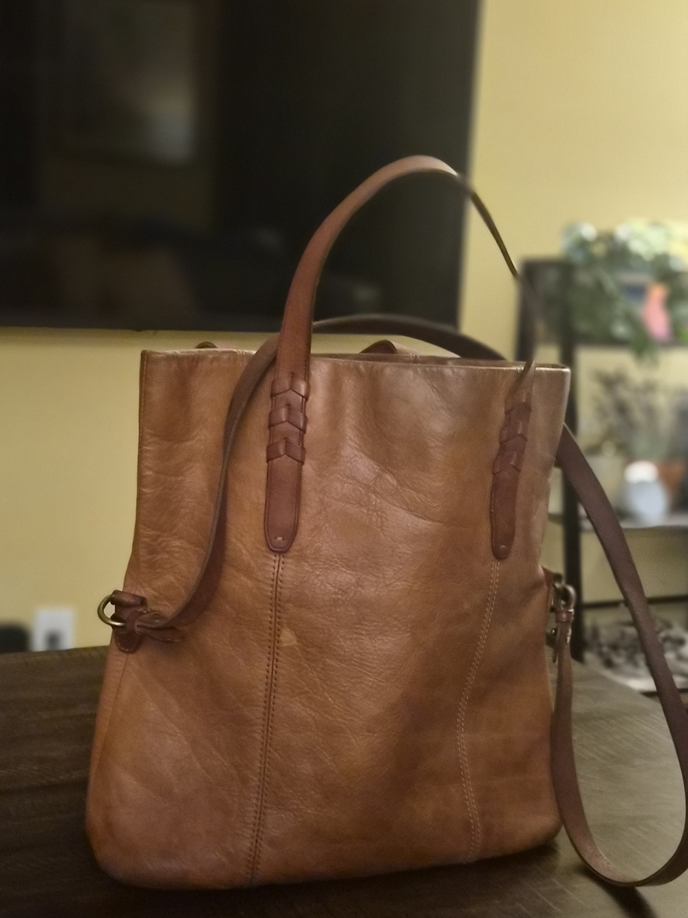 Classic Brown Leather Tote Handbag By Madewell - Versatile Everyday Carry